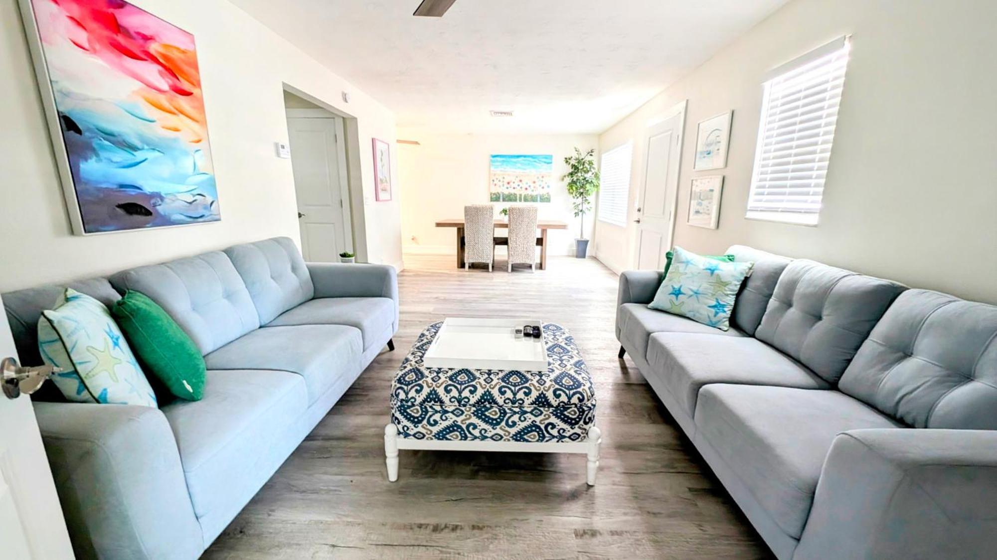Sunny Shores Retreat 1 Apartment *
